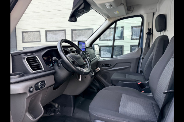 Ford Transit 350 2.0 TDCI 185pk Automaat Euro 6 L3H2 Limited - Rijplaat
