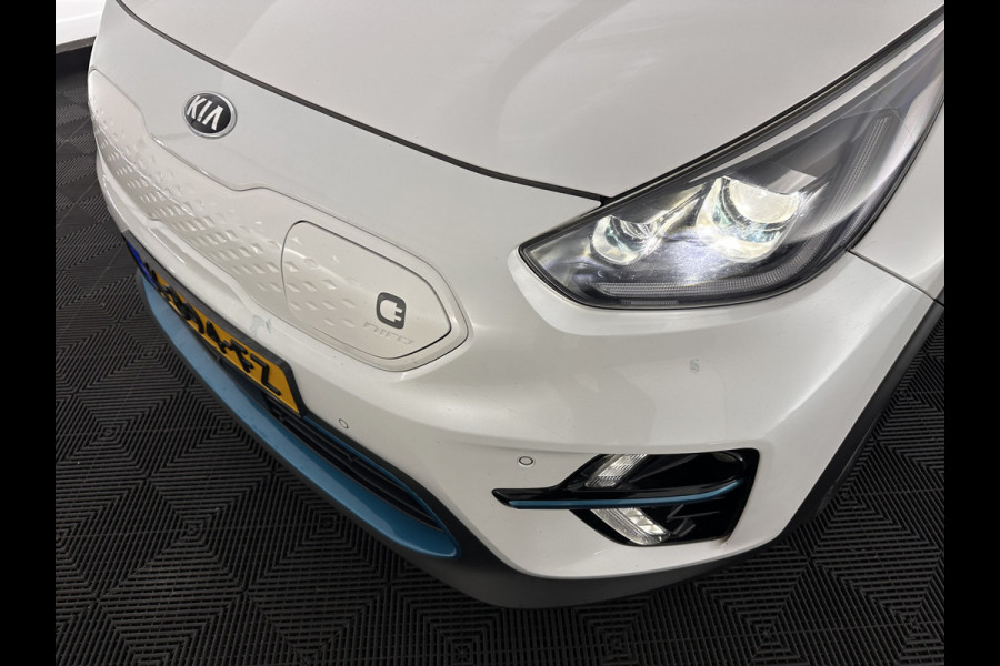 Kia e-Niro ExecutiveLine 64 kWh [ 3-Fase ] {SOH-100%} (INCL-BTW)  Aut.*LEATHER | FULL-LED | NAVI-FULLMAP | ADAPTIVE-CRUISE | CAMERA | MEMORY-PACK | LANE-ASSIST | KEYLESS | DIGI-COCKPIT | PRIVACY-GLASS | 17"ALU*