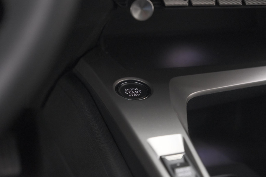 Peugeot 308 PureTech 110 Active Pack Business | Parkeersensoren | Apple Carplay | Navigatie | Cruise Control