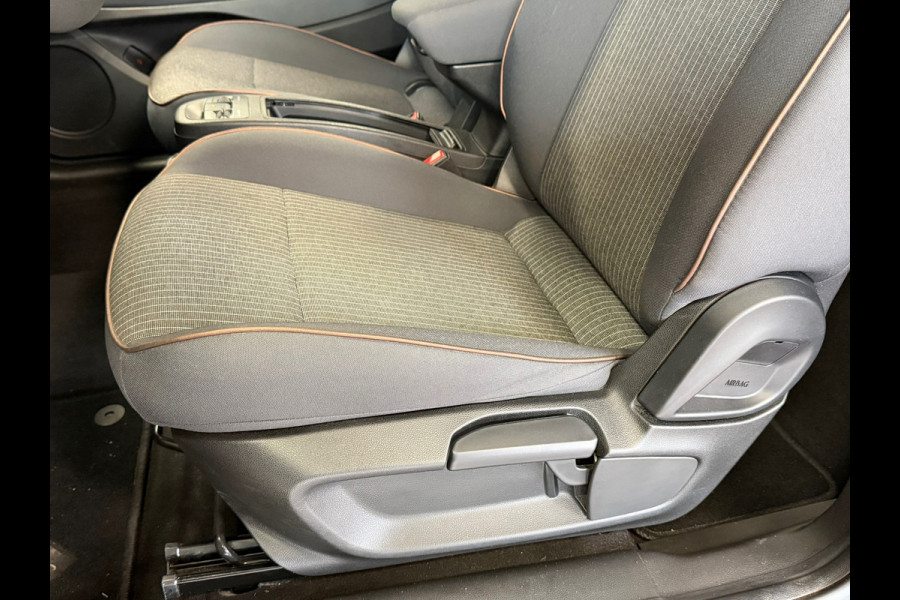 Fiat 500E Icon 42 kWh AUT. KEYLESS-GO NAVIGATIE STOELVERWARMING AIRCO CRUISE USB