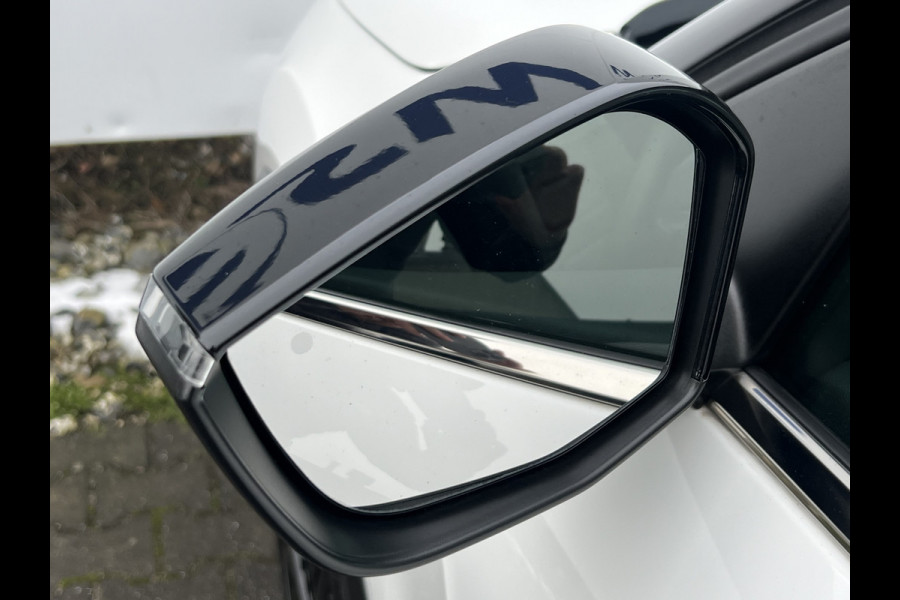 Citroën C4 1.2 Puretech Shine | Pano | Carplay | LED | Camera | HUD