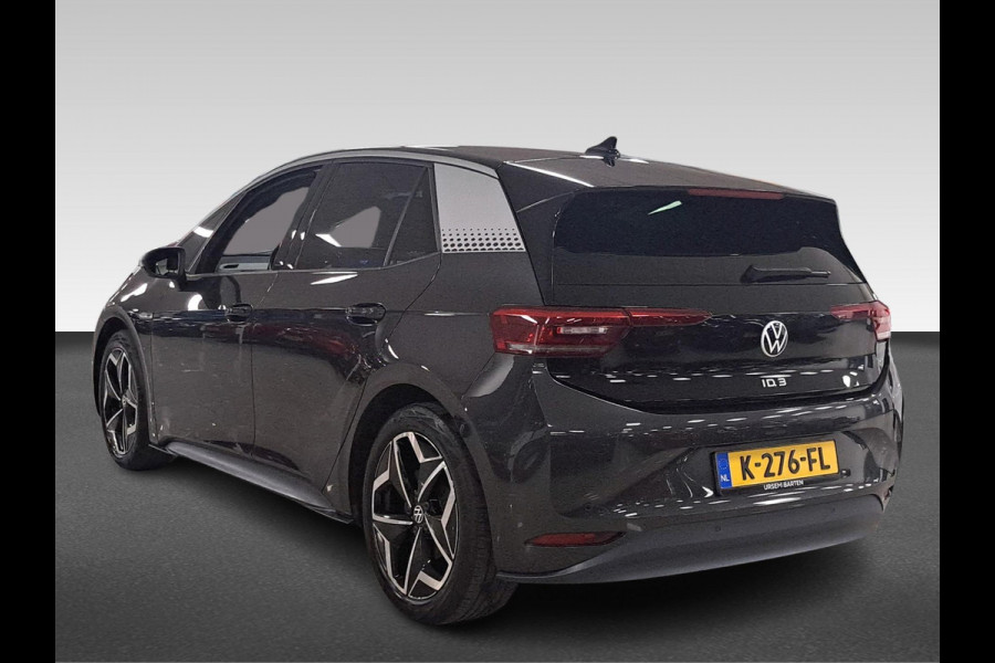 Volkswagen ID.3 First Plus 58 kWh Incl. Stoel en stuurverwarming | Apple Carplay/Android Auto | Navigatie