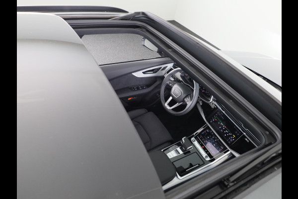 Audi Q7 55 TFSI e quattro Pro Line S 394pk Panoramadak, adaptive cruisecontrol, B&O soundsysteem, optiekpakket zwart Plus, Privacy Glass, Trekhaak