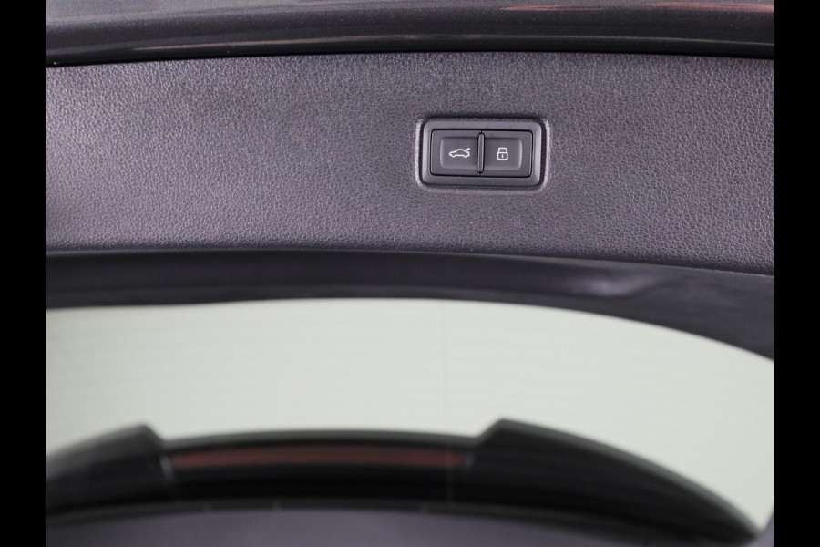 Audi Q7 55 TFSI e quattro Pro Line S 394pk Panoramadak, adaptive cruisecontrol, B&O soundsysteem, optiekpakket zwart Plus, Privacy Glass, Trekhaak