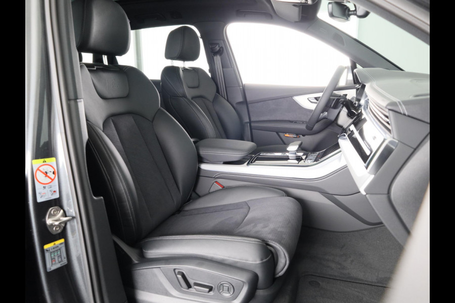 Audi Q7 55 TFSI e quattro Pro Line S 394pk Panoramadak, adaptive cruisecontrol, B&O soundsysteem, optiekpakket zwart Plus, Privacy Glass, Trekhaak