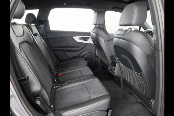 Audi Q7 55 TFSI e quattro Pro Line S 394pk Panoramadak, adaptive cruisecontrol, B&O soundsysteem, optiekpakket zwart Plus, Privacy Glass, Trekhaak