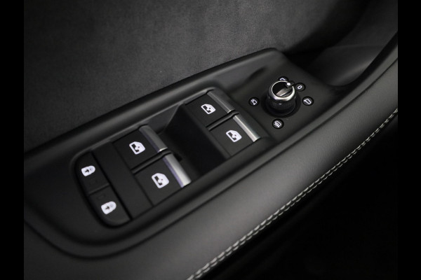 Audi Q7 55 TFSI e quattro Pro Line S 394pk Panoramadak, adaptive cruisecontrol, B&O soundsysteem, optiekpakket zwart Plus, Privacy Glass, Trekhaak
