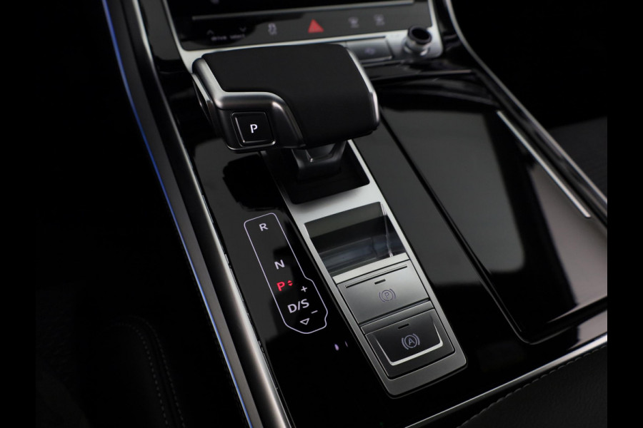 Audi Q7 55 TFSI e quattro Pro Line S 394pk Panoramadak, adaptive cruisecontrol, B&O soundsysteem, optiekpakket zwart Plus, Privacy Glass, Trekhaak