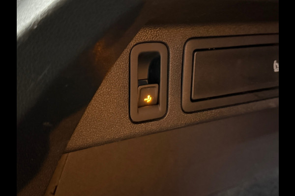 Volkswagen Tiguan 2.0 TSI 4Motion Highline R-Line | Panoramadak | PDC voor + achter | Elekt. Trekhaak