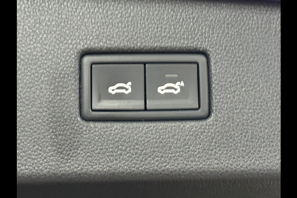 Volkswagen Tiguan 2.0 TSI 4Motion Highline R-Line | Panoramadak | PDC voor + achter | Elekt. Trekhaak