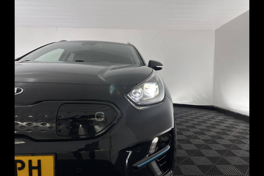 Kia e-Niro ExecutiveLine 64 kWh [ 3-Fase ] {SOH-100%} (INCL.BTW) Aut.*LEATHER | FULL-LED | NAVI-FULLMAP | ADAPTIVE-CRUISE | CAMERA | MEMORY-PACK | LANE-ASSIST | KEYLESS | DIGI-COCKPIT | PRIVACY-GLASS | 17"ALU*