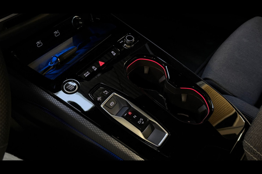 Audi A5 LIMOUSINE 2.0 TFSI S edition 3X S-Line|FABRIEKSGARANTIE|SFEERVERLICHTING|19INCH|204PK|CARPLAY|CAMERA|ELEKT KOFFERKLEP|2025