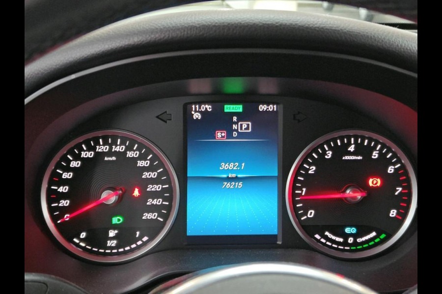 Mercedes-Benz GLC 200 Automaat | LED verlichting | Stoelverwarming | Trekhaak afneembaar | Climate & cruise control | Navigatiesysteem | Achteruit