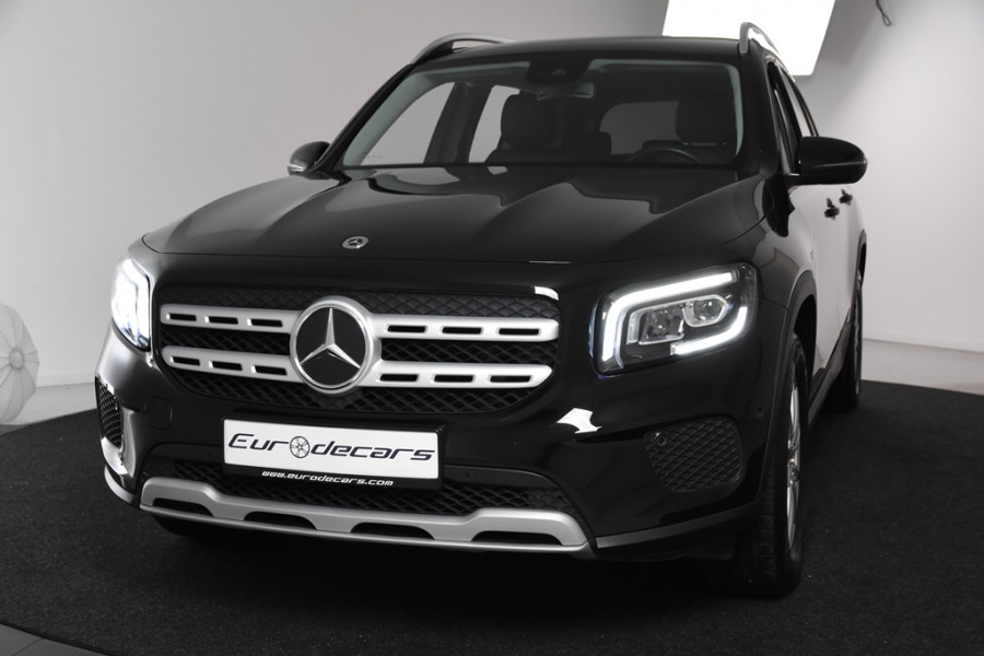Mercedes-Benz Glb 200 Business Solution *1ste Eigenaar*Leer*Navigatie*Stoelverwarming*