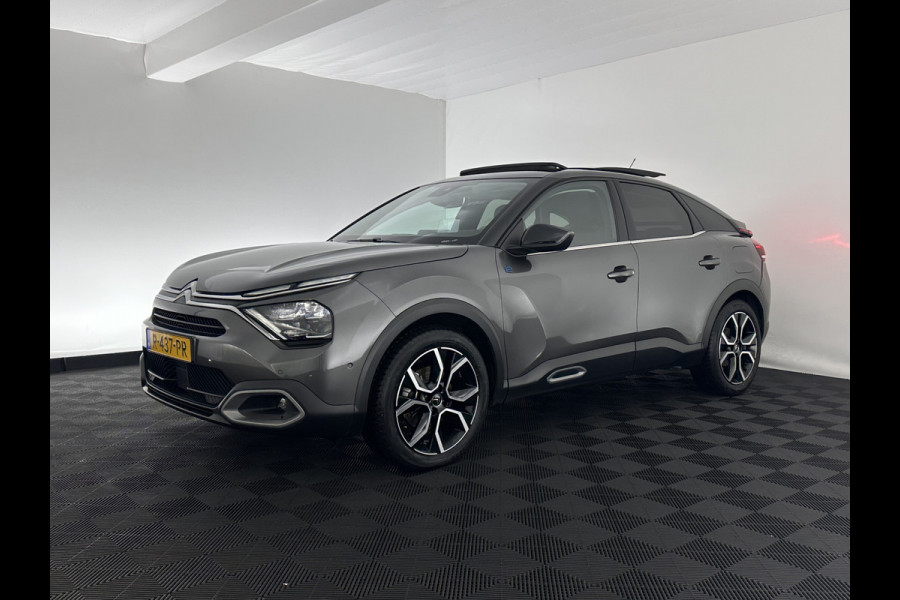 Citroën Ë-C4 Shine Pack Business 50 kWh [ 3-Fase ] {SOH-94%} (INCL-BTW) *PANO | HEAD-UP | LEATHER | FULL-LED | DIGI-COCKPIT | MASSAGE-HEATED-COMFORTSEATS | KEYLESS | DAB+ | NAVI-FULLMAP | ECC | LANE-ASSIST | PDC | CRUISE | 18''ALU*