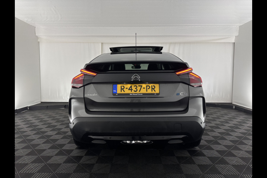 Citroën Ë-C4 Shine Pack Business 50 kWh [ 3-Fase ] {SOH-94%} (INCL-BTW) *PANO | HEAD-UP | LEATHER | FULL-LED | DIGI-COCKPIT | MASSAGE-HEATED-COMFORTSEATS | KEYLESS | DAB+ | NAVI-FULLMAP | ECC | LANE-ASSIST | PDC | CRUISE | 18''ALU*