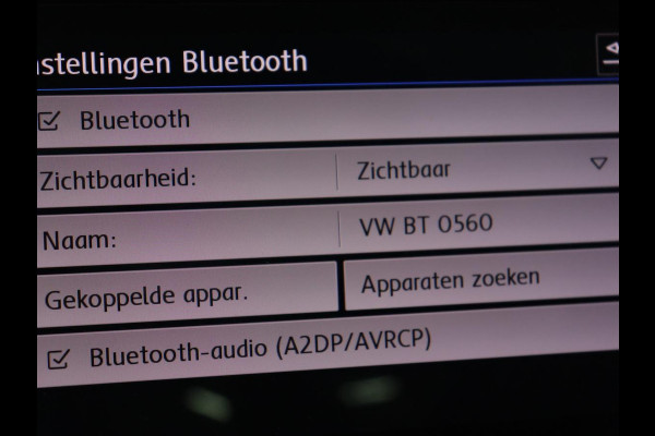 Volkswagen Golf 1.5 TSI R Line | Panoramadak | Trekhaak | Stoelverwarming | Adaptive cruise | Camera | Carplay | Navigatie | Full LED | Navigatie