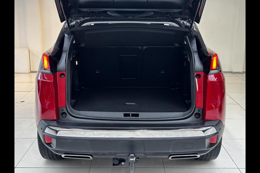 Peugeot 3008 1.2 PureTech Allure Automaat | Afneembare trekhaak | Panoramadak | Navigatie | Achteruitrijcamera | Android auto / Apple carplay