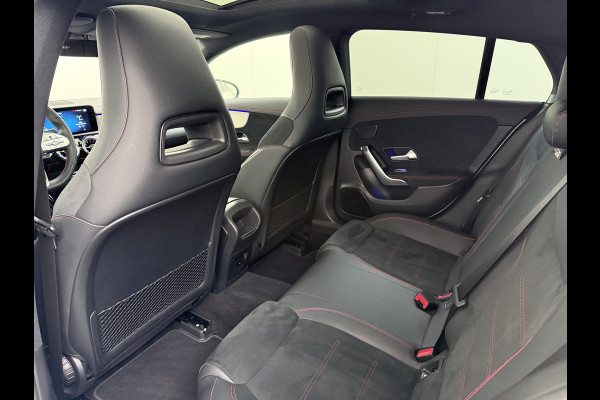 Mercedes-Benz CLA-Klasse Shooting Brake 250 e AMG Line | Pano 360 Camera Sfeer Night