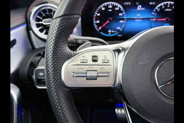 Mercedes-Benz CLA-Klasse Shooting Brake 250 e AMG Line | Pano 360 Camera Sfeer Night