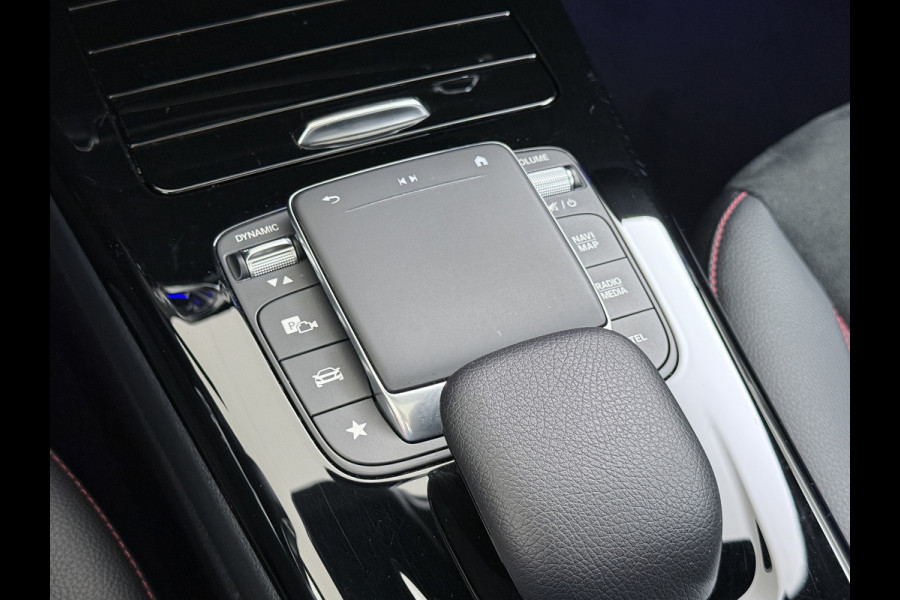 Mercedes-Benz CLA-Klasse Shooting Brake 250 e AMG Line | Pano 360 Camera Sfeer Night