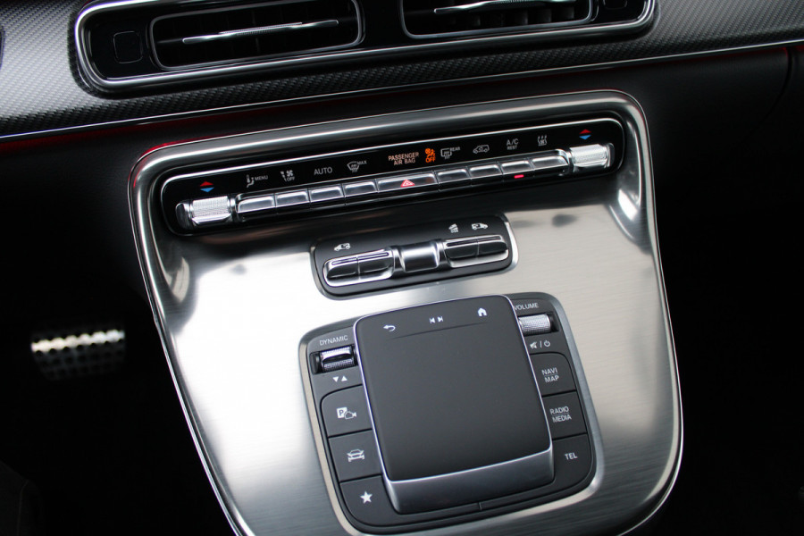 Mercedes-Benz V-Klasse 300d / XXL / 4-matic / DC / AMG / Luchtvering / Burmester / Elec Stoelen / Vol Opties / NIEUWSTAAT