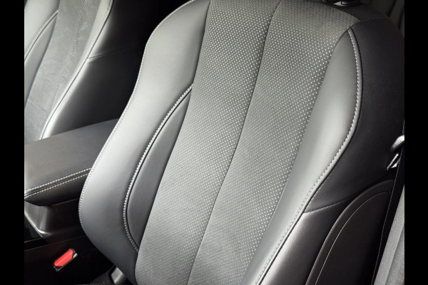 Mitsubishi Eclipse Cross 2.4 PHEV AWD EXECUTIVE ALLSEASON BAND. STOEL/STUUR/ACHTERBANK.VERW 360CAM ADAP.CRUISE AWD 4X4 Plug in Hybrid PHEV  .