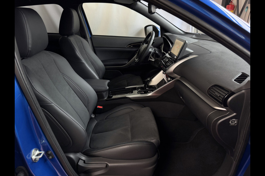 Mitsubishi Eclipse Cross 2.4 PHEV AWD EXECUTIVE ALLSEASON BAND. STOEL/STUUR/ACHTERBANK.VERW 360CAM ADAP.CRUISE AWD 4X4 Plug in Hybrid PHEV  .