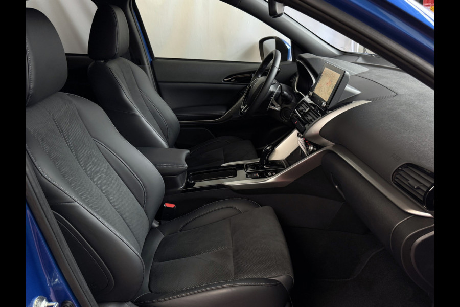 Mitsubishi Eclipse Cross 2.4 PHEV AWD EXECUTIVE ALLSEASON BAND. STOEL/STUUR/ACHTERBANK.VERW 360CAM ADAP.CRUISE AWD 4X4 Plug in Hybrid PHEV  .