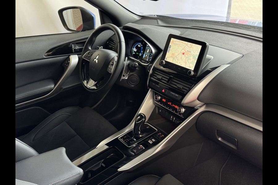 Mitsubishi Eclipse Cross 2.4 PHEV AWD EXECUTIVE ALLSEASON BAND. STOEL/STUUR/ACHTERBANK.VERW 360CAM ADAP.CRUISE AWD 4X4 Plug in Hybrid PHEV  .