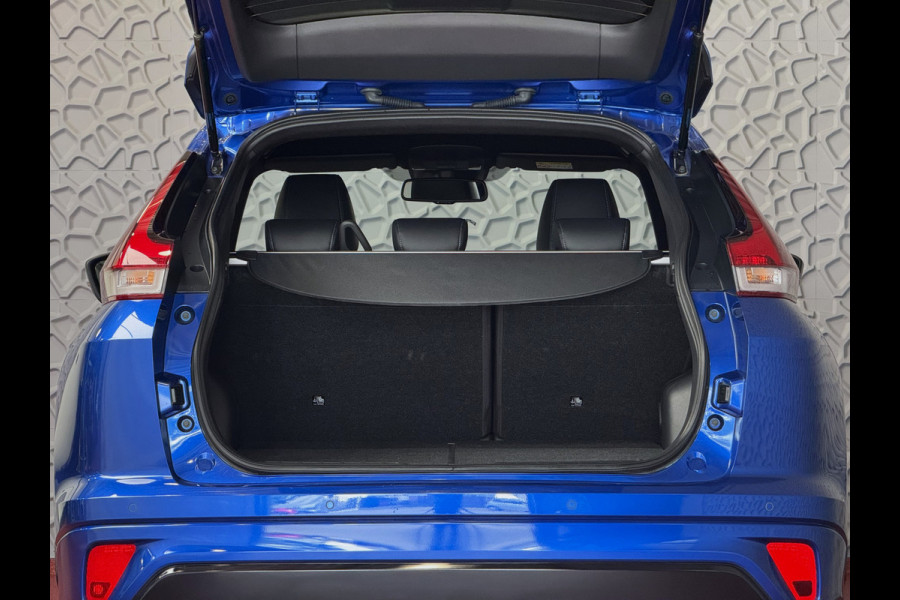 Mitsubishi Eclipse Cross 2.4 PHEV AWD EXECUTIVE ALLSEASON BAND. STOEL/STUUR/ACHTERBANK.VERW 360CAM ADAP.CRUISE AWD 4X4 Plug in Hybrid PHEV  .