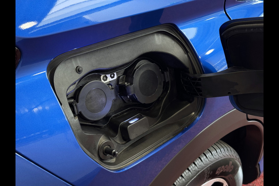 Mitsubishi Eclipse Cross 2.4 PHEV AWD EXECUTIVE ALLSEASON BAND. STOEL/STUUR/ACHTERBANK.VERW 360CAM ADAP.CRUISE AWD 4X4 Plug in Hybrid PHEV  .