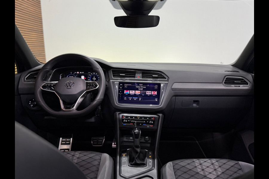 Volkswagen Tiguan 1.4 TSI eHybrid R-Line Business+ | Pano | 360° Camera | Adaptive Cruise Control | Black Style | Stuurverwarming
