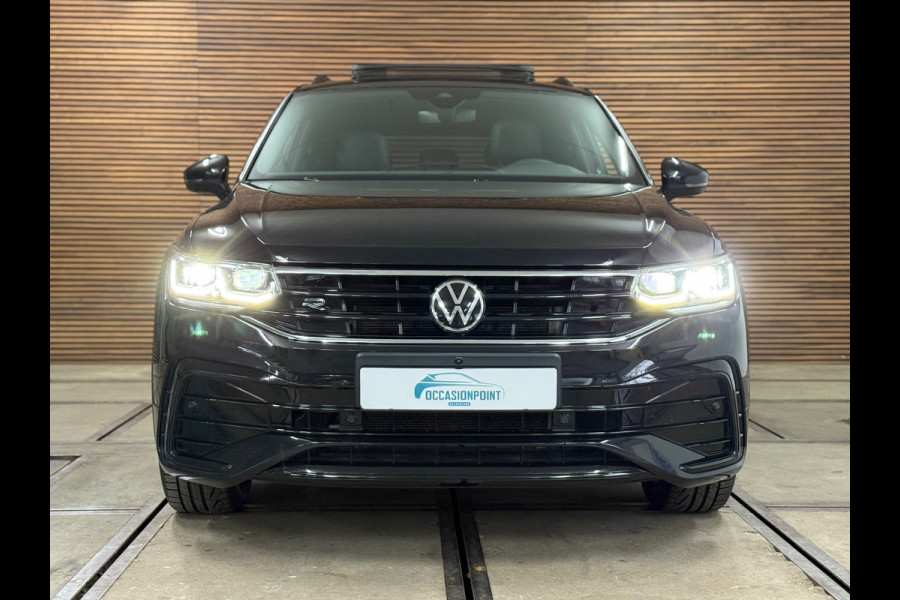 Volkswagen Tiguan 1.4 TSI eHybrid R-Line Business+ | Pano | 360° Camera | Adaptive Cruise Control | Black Style | Stuurverwarming