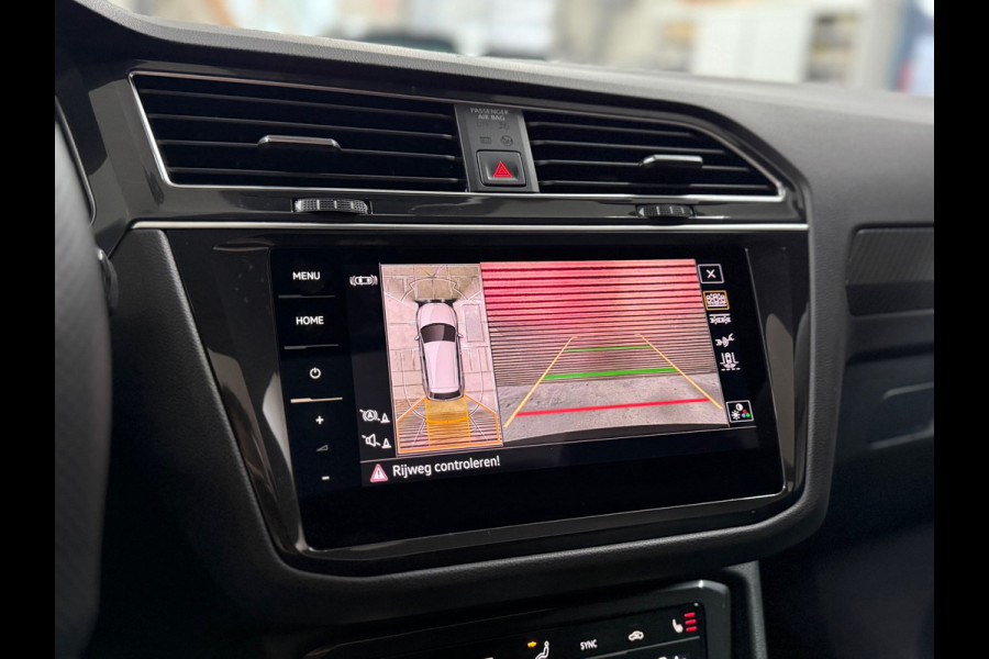 Volkswagen Tiguan 1.4 TSI eHybrid R-Line Business+ | Pano | 360° Camera | Adaptive Cruise Control | Black Style | Stuurverwarming