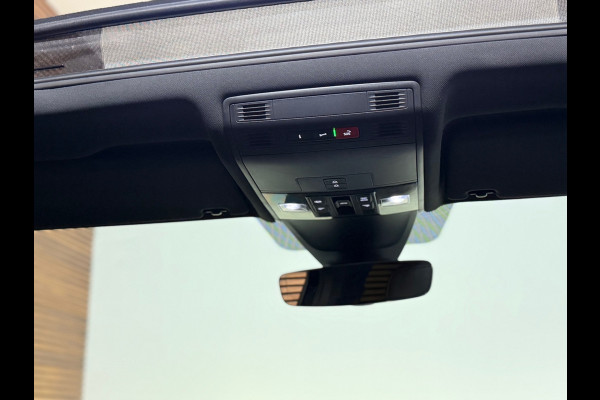 Volkswagen Tiguan 1.4 TSI eHybrid R-Line Business+ | Pano | 360° Camera | Adaptive Cruise Control | Black Style | Stuurverwarming