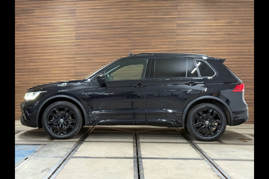 Volkswagen Tiguan 1.4 TSI eHybrid R-Line Business+ | Pano | 360° Camera | Adaptive Cruise Control | Black Style | Stuurverwarming