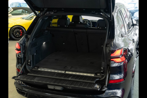 BMW X5 xDrive50e M-Sport Pro - Comfortzetels - Trekhaak - Driving + Parking Ass Prof