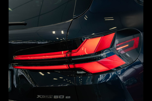 BMW X5 xDrive50e M-Sport Pro - Comfortzetels - Trekhaak - Driving + Parking Ass Prof