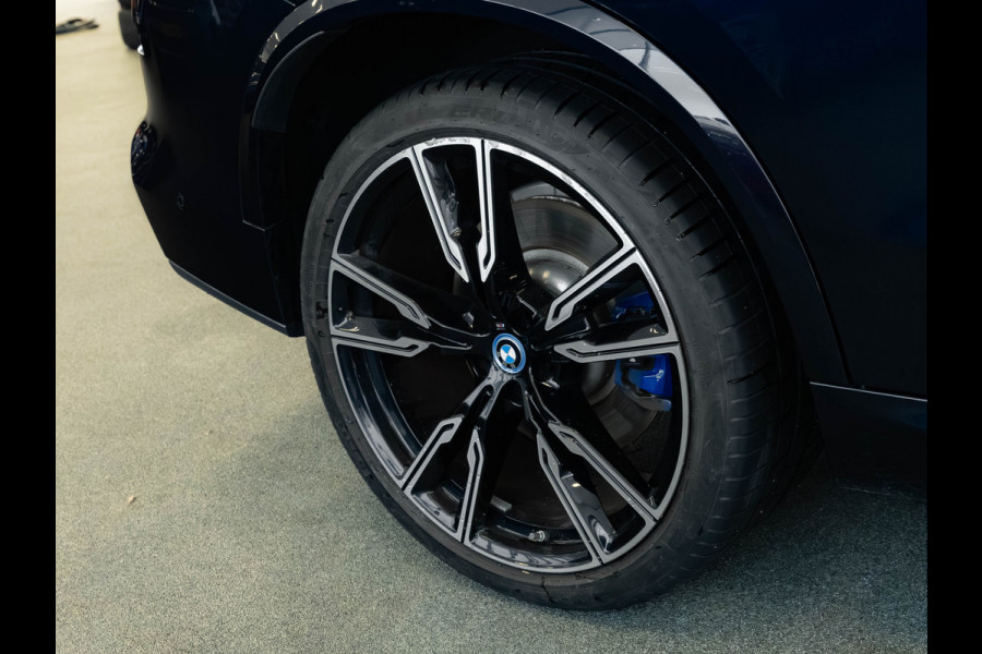 BMW X5 xDrive50e M-Sport Pro - Comfortzetels - Trekhaak - Driving + Parking Ass Prof