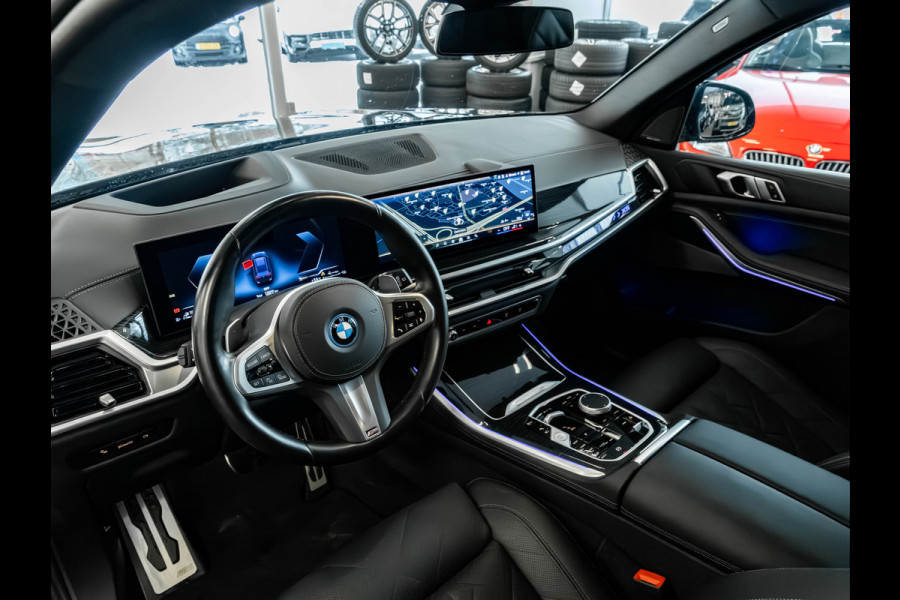 BMW X5 xDrive50e M-Sport Pro - Comfortzetels - Trekhaak - Driving + Parking Ass Prof