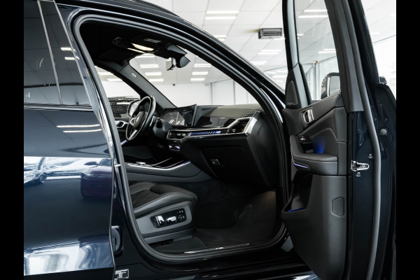 BMW X5 xDrive50e M-Sport Pro - Comfortzetels - Trekhaak - Driving + Parking Ass Prof