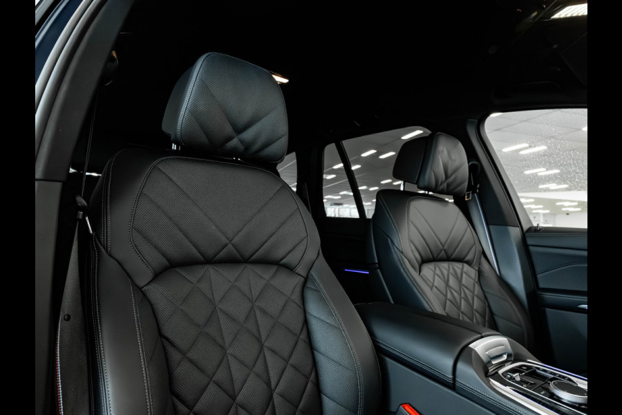 BMW X5 xDrive50e M-Sport Pro - Comfortzetels - Trekhaak - Driving + Parking Ass Prof