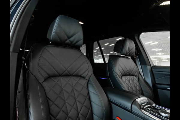 BMW X5 xDrive50e M-Sport Pro - Comfortzetels - Trekhaak - Driving + Parking Ass Prof