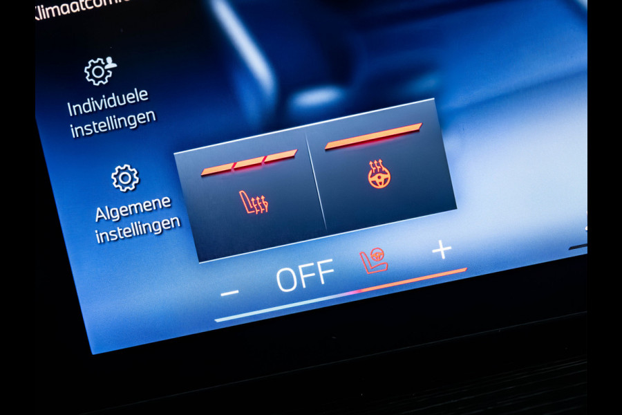 BMW X5 xDrive50e M-Sport Pro - Comfortzetels - Trekhaak - Driving + Parking Ass Prof