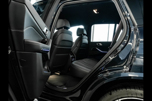 BMW X5 xDrive50e M-Sport Pro - Comfortzetels - Trekhaak - Driving + Parking Ass Prof