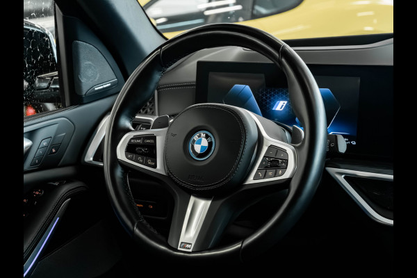 BMW X5 xDrive50e M-Sport Pro - Comfortzetels - Trekhaak - Driving + Parking Ass Prof