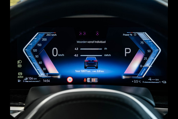 BMW X5 xDrive50e M-Sport Pro - Comfortzetels - Trekhaak - Driving + Parking Ass Prof