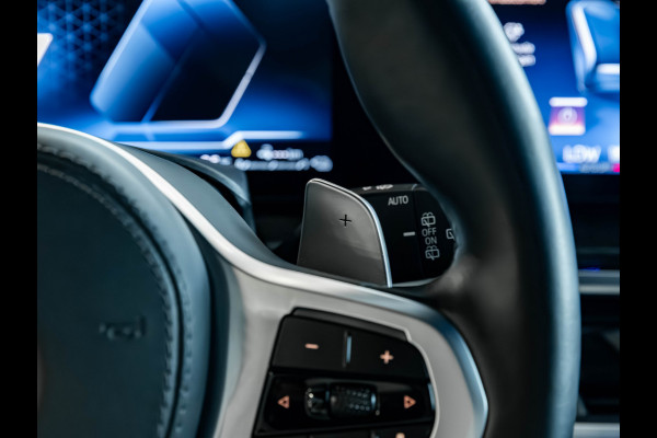 BMW X5 xDrive50e M-Sport Pro - Comfortzetels - Trekhaak - Driving + Parking Ass Prof