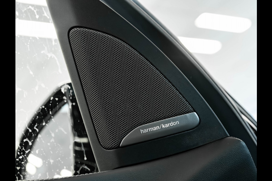 BMW X5 xDrive50e M-Sport Pro - Comfortzetels - Trekhaak - Driving + Parking Ass Prof